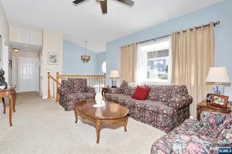 79 Highview Terrace Rockaway Township NJ 07801