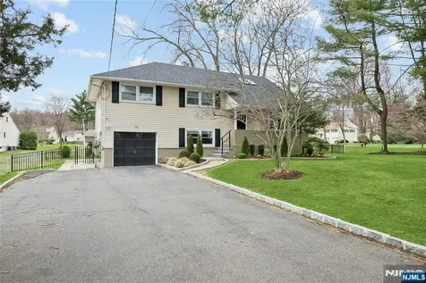 125 Park Avenue Morris Township NJ 07960
