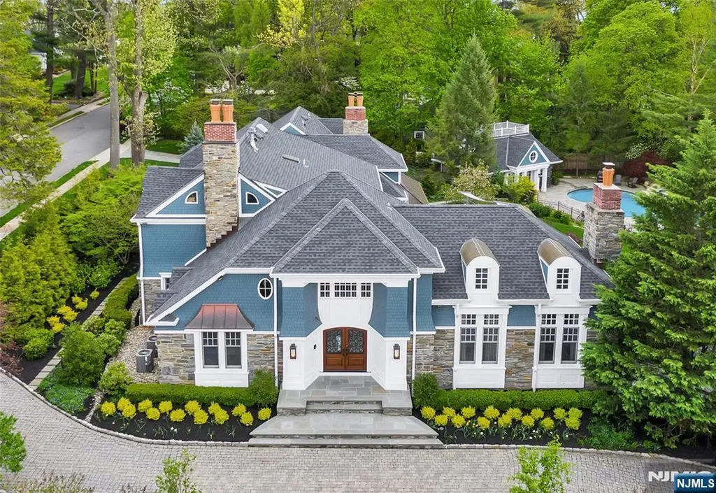 97 Heights Road Ridgewood NJ 07450