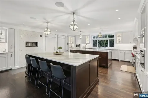 97 Heights Road Ridgewood NJ 07450