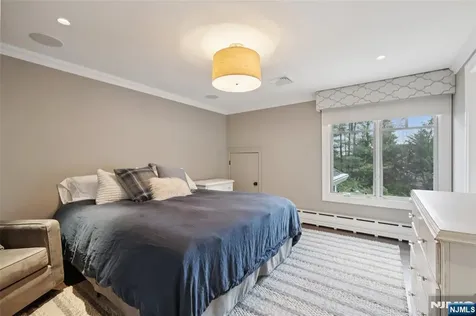 97 Heights Road Ridgewood NJ 07450