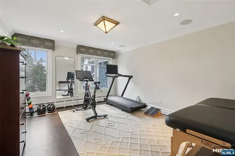 97 Heights Road Ridgewood NJ 07450