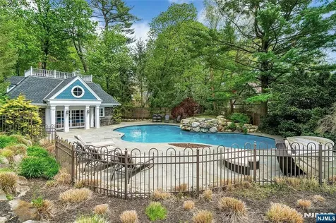 97 Heights Road Ridgewood NJ 07450
