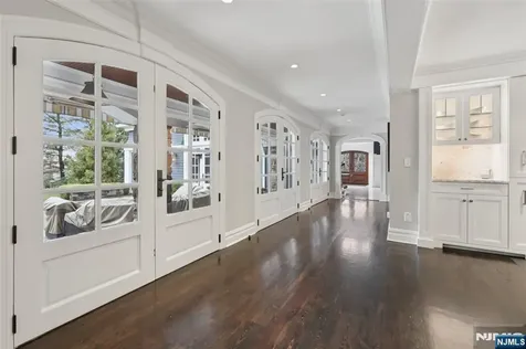 97 Heights Road Ridgewood NJ 07450