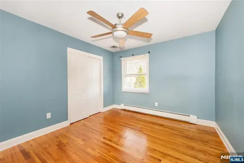 232 Hidden Glen Court Franklin Lakes NJ 07417