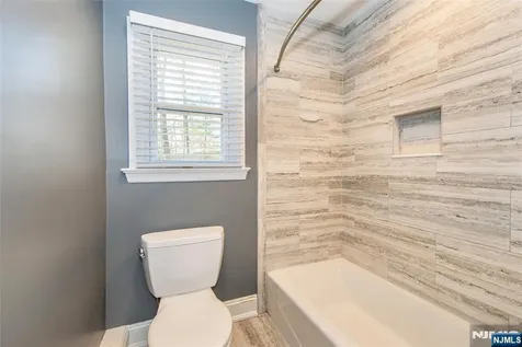 232 Hidden Glen Court Franklin Lakes NJ 07417