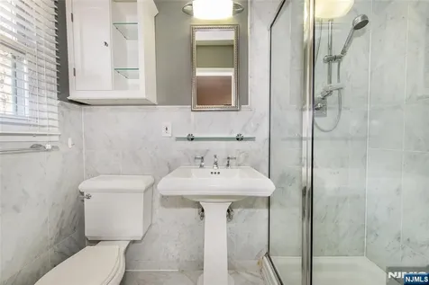 232 Hidden Glen Court Franklin Lakes NJ 07417