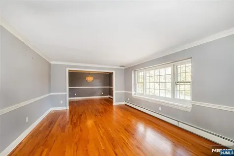 232 Hidden Glen Court Franklin Lakes NJ 07417