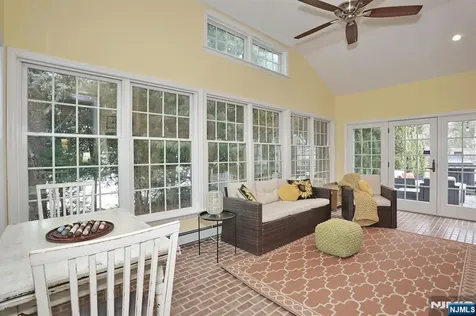 215 Hill Street Midland Park NJ 07432