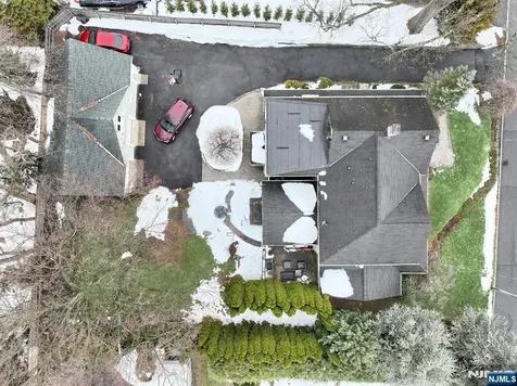 215 Hill Street Midland Park NJ 07432