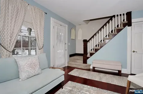 215 Hill Street Midland Park NJ 07432