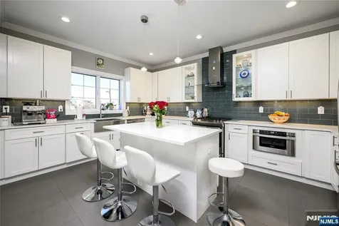 2021 Fletcher Avenue Fort Lee NJ 07024