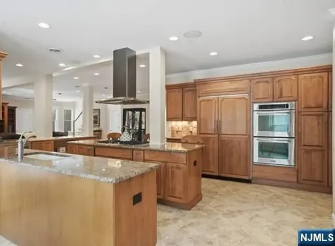 30 Somerset Lane Warwick NY 10990