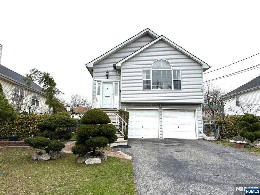 101 Phelps Avenue Englewood NJ 07631