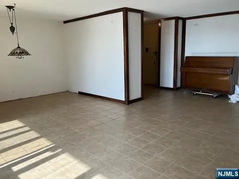 300 Winston Drive Cliffside Park NJ 07010