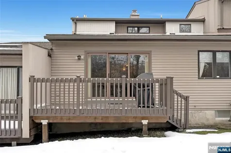 22 Peach Hill Court Ramsey NJ 07446
