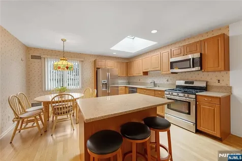 22 Peach Hill Court Ramsey NJ 07446