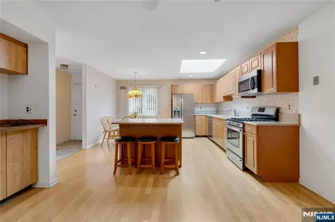 22 Peach Hill Court Ramsey NJ 07446