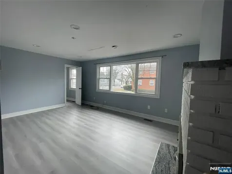 35 Chestnut Street Wallington NJ 07057