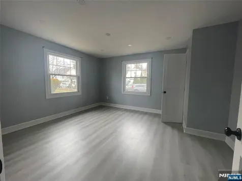 35 Chestnut Street Wallington NJ 07057