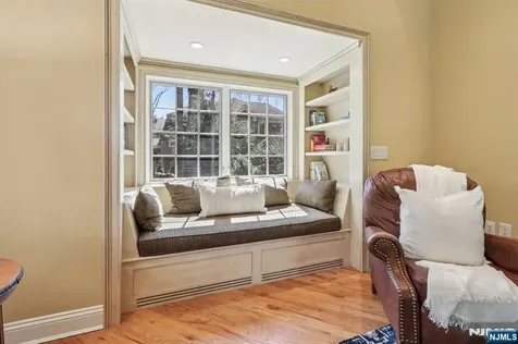 132 Dimmig Road Upper Saddle River NJ 07458