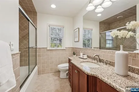 132 Dimmig Road Upper Saddle River NJ 07458