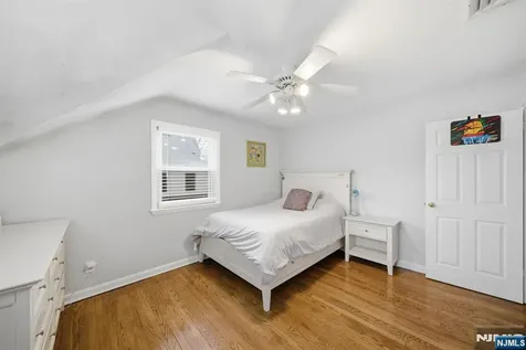 126 Sussex Road Tenafly NJ 07670