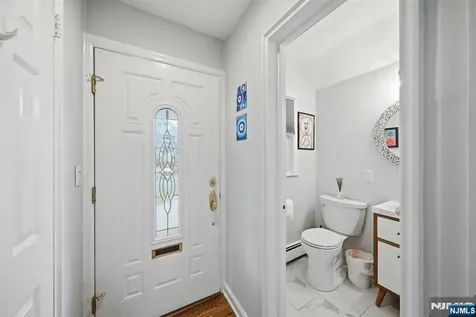 126 Sussex Road Tenafly NJ 07670