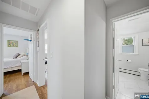 126 Sussex Road Tenafly NJ 07670