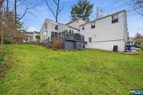 126 Sussex Road Tenafly NJ 07670