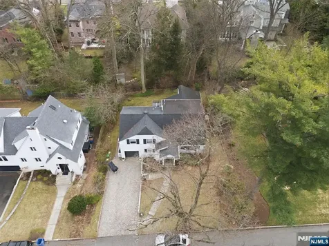 126 Sussex Road Tenafly NJ 07670