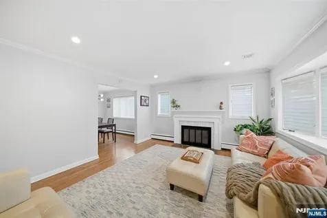 126 Sussex Road Tenafly NJ 07670