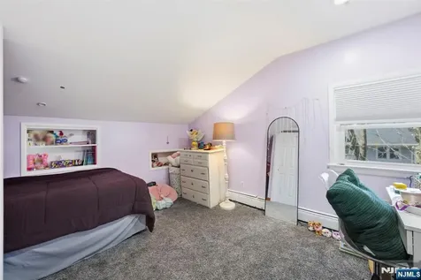 12 Chestnut Street Cresskill NJ 07626