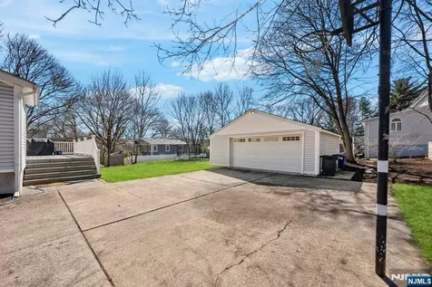 12 Chestnut Street Cresskill NJ 07626