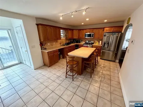 24 Hollywood Avenue Hillside NJ 07205