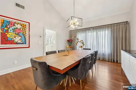 26 Bayberry Drive Saddle River NJ 07458