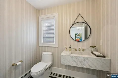 26 Bayberry Drive Saddle River NJ 07458