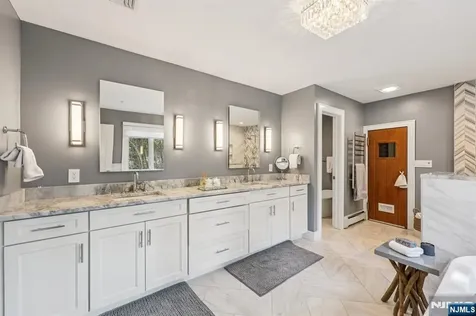 26 Bayberry Drive Saddle River NJ 07458