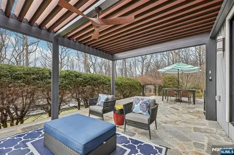 26 Bayberry Drive Saddle River NJ 07458