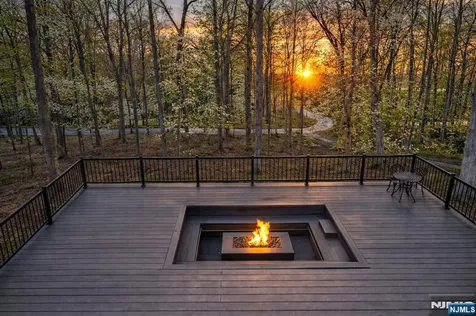 26 Bayberry Drive Saddle River NJ 07458
