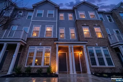 68 Leahy Drive Wood Ridge NJ 07075