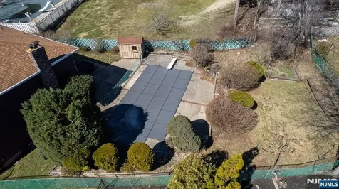 23 Carr Place Totowa NJ 07512