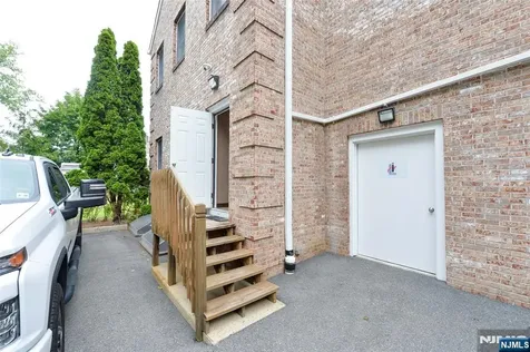 20 Harrison Waldwick NJ 07463