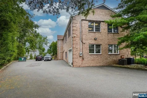 20 Harrison Waldwick NJ 07463