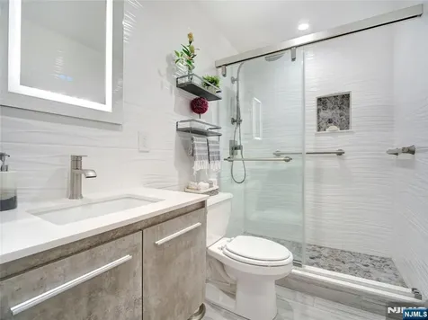 250 Gorge Road Cliffside Park NJ 07010