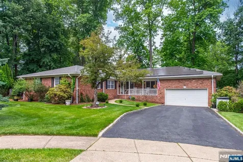 12 Ravine Road Verona NJ 07044