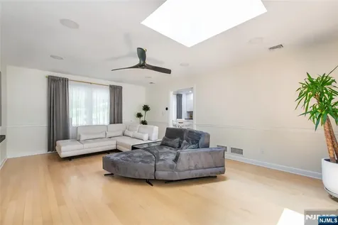 12 Ravine Road Verona NJ 07044