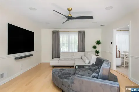 12 Ravine Road Verona NJ 07044