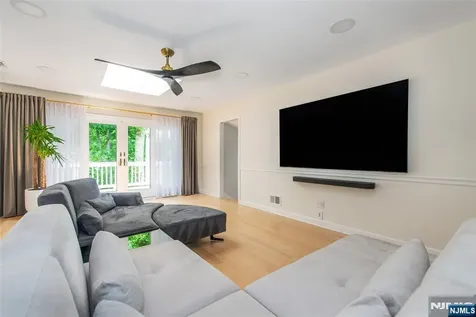 12 Ravine Road Verona NJ 07044