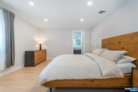12 Ravine Road Verona NJ 07044